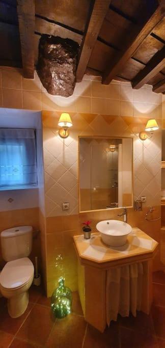 Apartamento Sefardi, Barrio Judio De Hervas Bagian luar foto