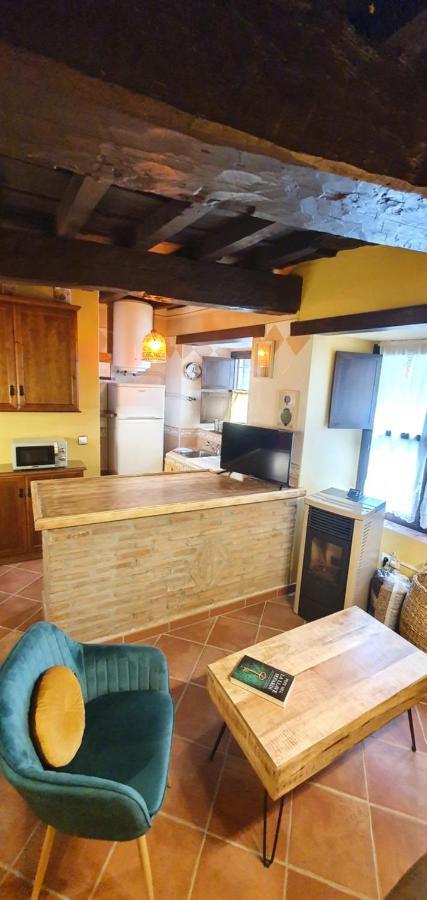 Apartamento Sefardi, Barrio Judio De Hervas Bagian luar foto