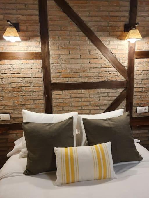 Apartamento Sefardi, Barrio Judio De Hervas Bagian luar foto