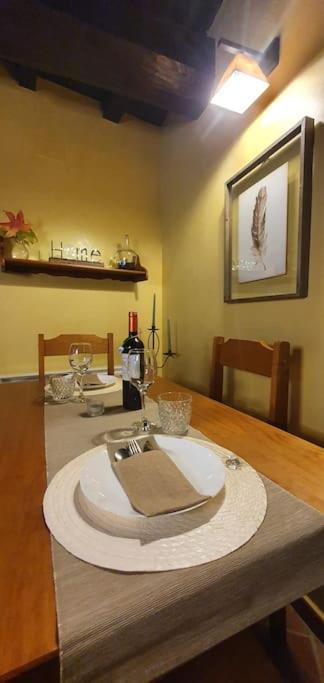 Apartamento Sefardi, Barrio Judio De Hervas Bagian luar foto